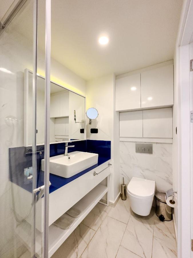 Seaside Resort In New Orbi Twins Batumi Exterior foto